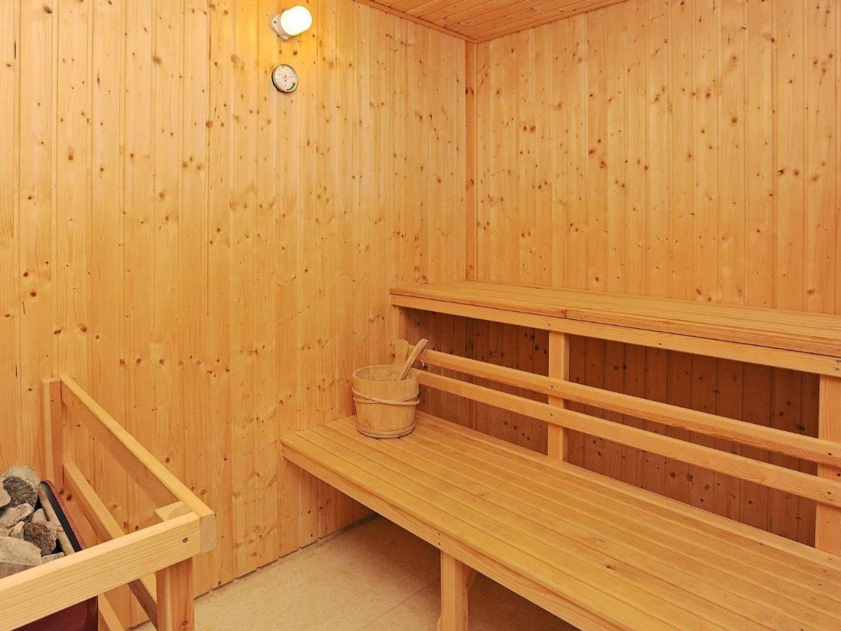 12 Person Holiday Home In Ullerslev Luaran gambar